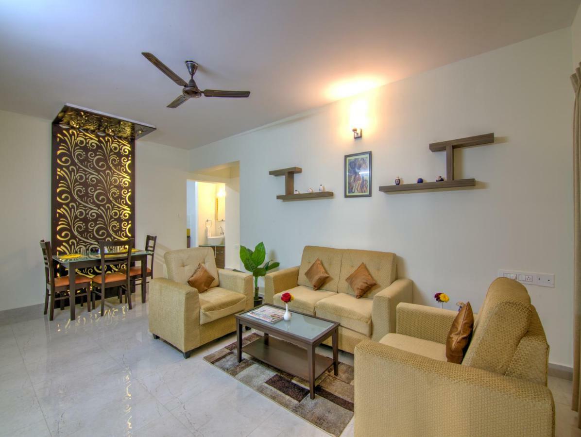Sunshine Suites Grand Deluxe Bangalore Exterior foto